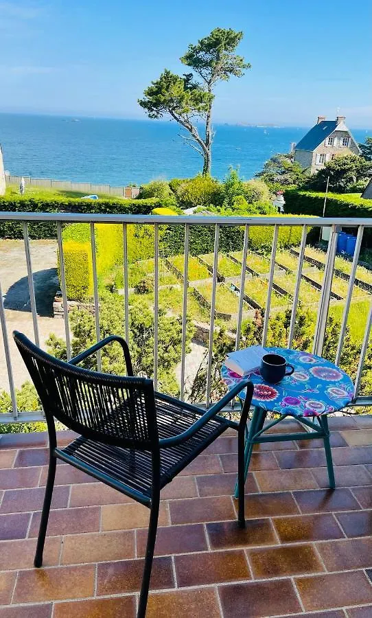 Villa Simone Vue Mer 2Min A Pied De La Plage Saint-Lunaire Holiday home